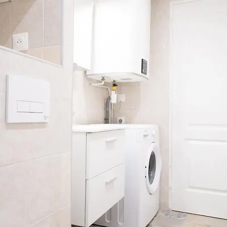 Chic Avec Parking Au Centre Apartmán Charleville-Mézières