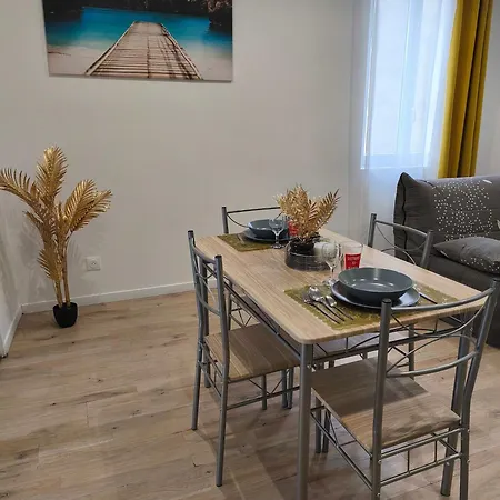 Apartmán Chic Avec Parking Au Centre Charleville-Mézières